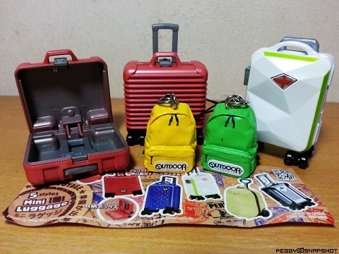 toys_luggage